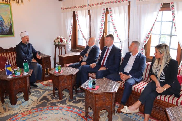 Muftiju Dizdarevića posjetio ministar Lokmić