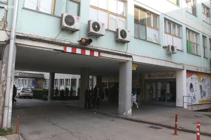 Mladić iz Zenice star 18 godina preminuo od ospica