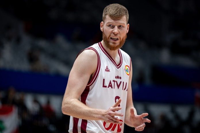 Bertans se vraća u Dubai, pomirio se s Vujoševićem i