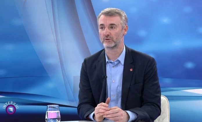 Forto uoči sutrašnjeg sastanka: Na dnevnom redu će biti suštinski