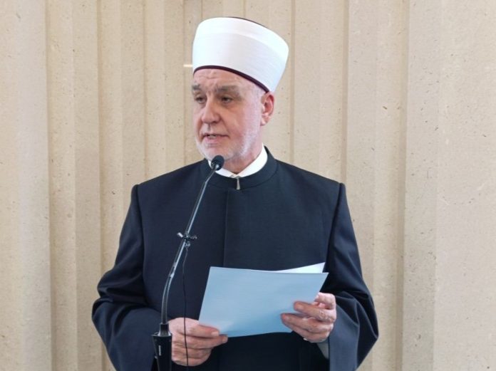 Reisu-l-ulema u Austriji: “Naši imami i muallimi rade častan i