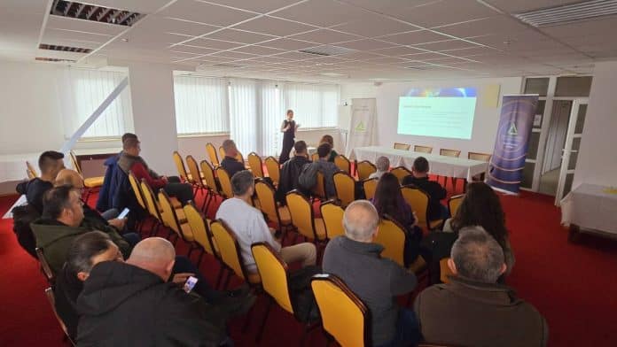 FOTO: Održan seminar “Parazitarne i ekonomski značajne bolesti”