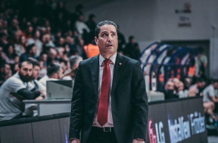 Spheropoulos ispred utakmice s Albom: