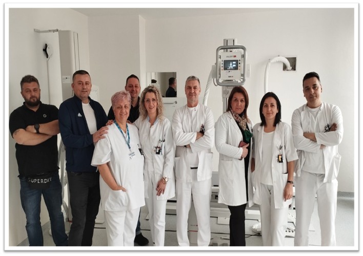 U OKVIRU PROJEKTA RISE UP PROGRAMA INTERREG VI-A IPA HRVATSKA - BOSNA I HERCEGOVINA - CRNA GORA JU „DOM ZDRAVLJA“ ZENICA ISPORUČENA ČETIRI MEDICINSKA APARATA | DOM ZDRAVLJA ZENICA
