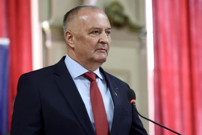 Helez pisao NATO-u, PIC-u…: Tražim podršku da se obračunamo sa