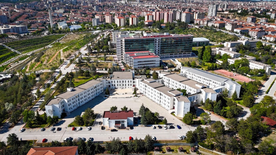 IUS i Univerzitet zdravstvenih nauka iz Turske