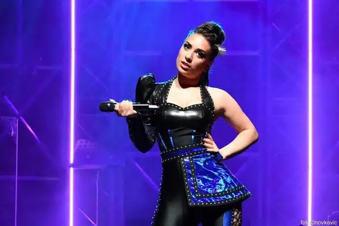 Sara Vojičić briljirala u premijeri mjuzikla “Six” u Zagrebu: “Svaka