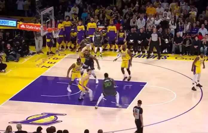 Bum iz NBA lige: Lakers je povukao potpuno neočekivani potez