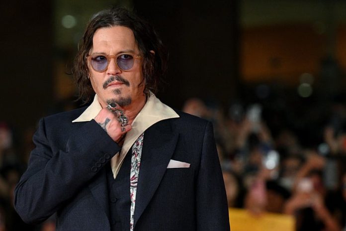 Johnny Depp se osvrnuo na probleme s Amber Heard: Izmišljotina