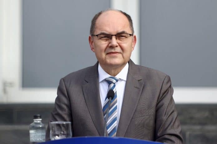 VISOKI PREDSTAVNIK OBJAVIO DETALJAN IZVJEŠTAJ: Republika Srpska sistematski ruši ustavni