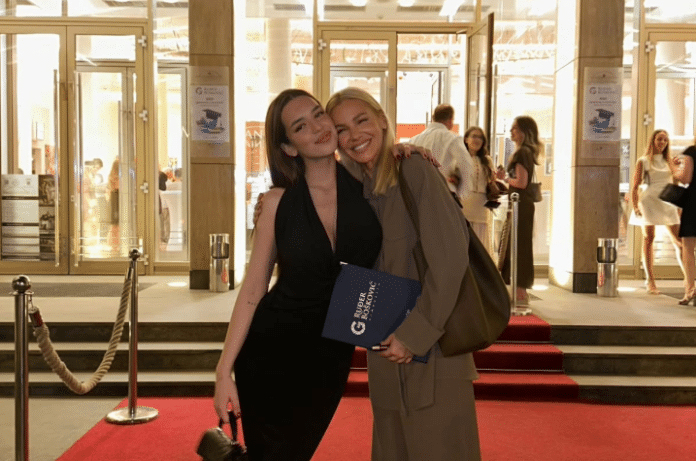 Natašina kćerka oduševila izgledom: Ovo izdanje se ne propušta!