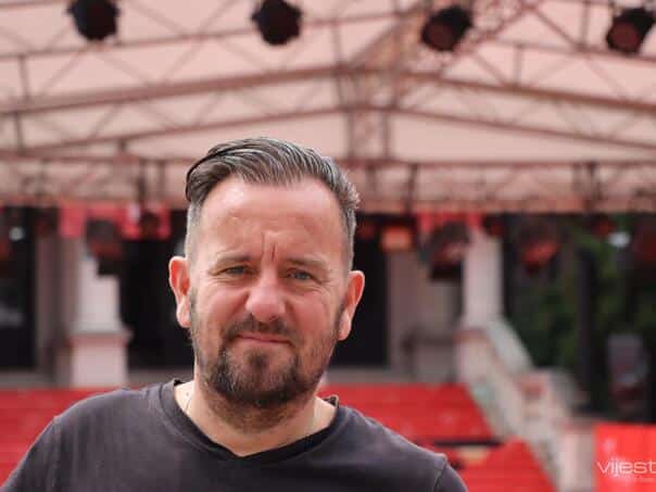 Režiser Chris Leslie snimio film o Partizanskom groblju: “Lekcija za