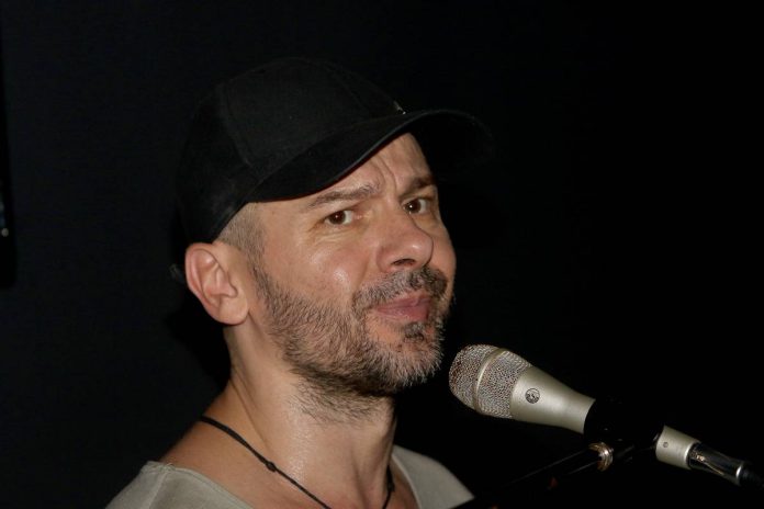 Dado Glišić nestao sa scene, a sada se pojavio mršaviji