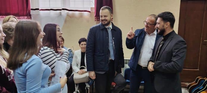 Demokratija inkluzija i zabava na jednom mjestu 3