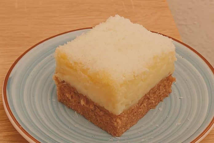 Torta s vrhnjem zalogaja - jednostavna, meka i kremasta