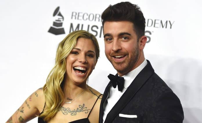 Nakon godina ljubavi i gubitaka: Christina Perri se razvodi
