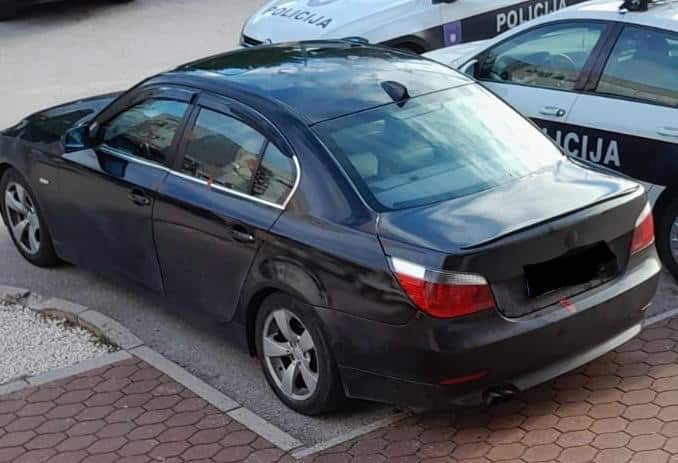 Akcija u Grudama: Lažne tablice, sumnjiv novčanik i kokain