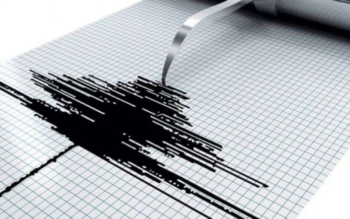 Snažan potres magnitude 7,6 pogodio Japan, izdano upozorenje na tsunami