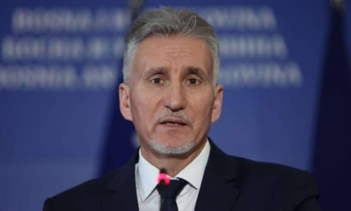 Ademović: Država se kao titular mora pitati za vlastitu imovinu