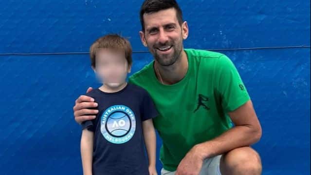 Džumhurov sin u zagrljaju Đokovića: “Možda i Luka za 10