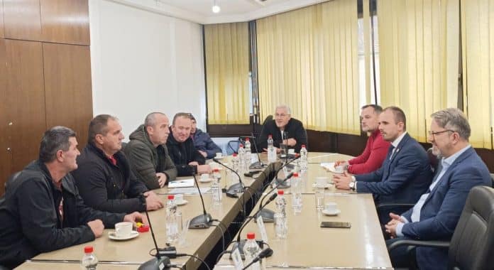 Ministar Cajic razgovarao s poljoprivrednicima sa Babinjskog podrucja