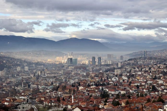 ‘Sarajevo postaje muslimanski grad’: Kada islamofobne laži prokuljaju kao priprema