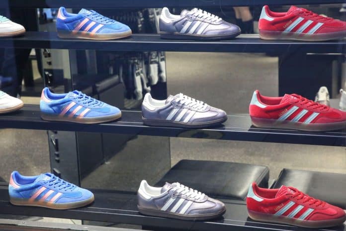 Adidas i Coca-Cola se udružili: Stiže najneobičnija samba koju smo