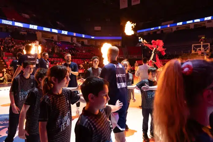 EK: Sjajni Flynn donio pobjedu Barcu u zadnjoj desetinki! (VIDEO)