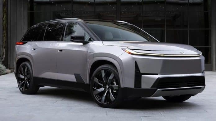 Toyota Highlander: Peta generacija modela je električni SUV