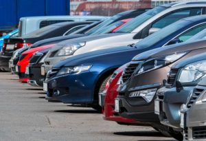 automobili parking