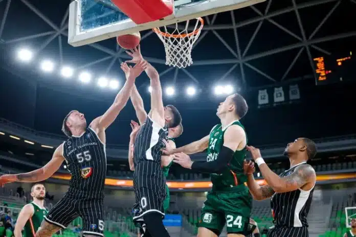 ABA LIGA: Budućnost pregazila Zvezdu, debakl Ljubljane u derbiju Eurokupa