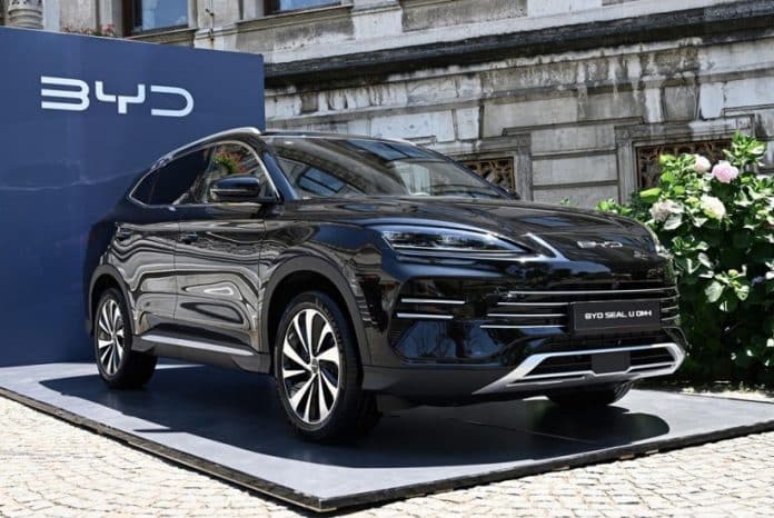 BYD bilježi prvi pad dobiti od 2021. godine