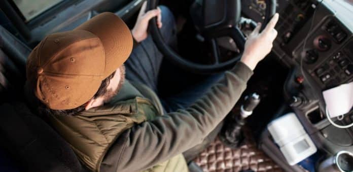 Poslodavci traže hitnu reakciju vlasti zbog problema profesionalnih vozača u