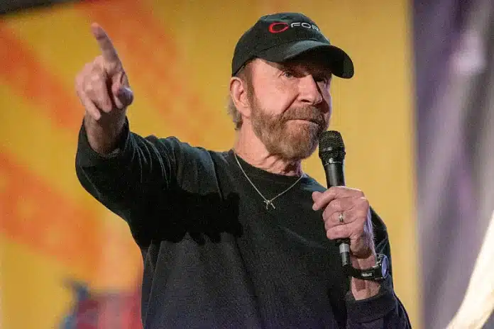 Preminuo legendarni glumac i majstor borilačkih vještina Chuck Norris