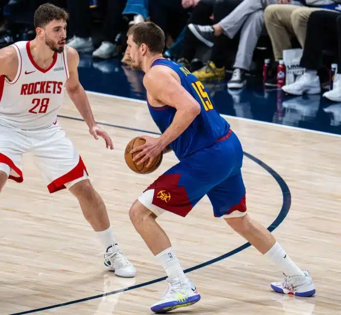 Trebao je to biti derbi: Denver svladao Houston, Jokić novom