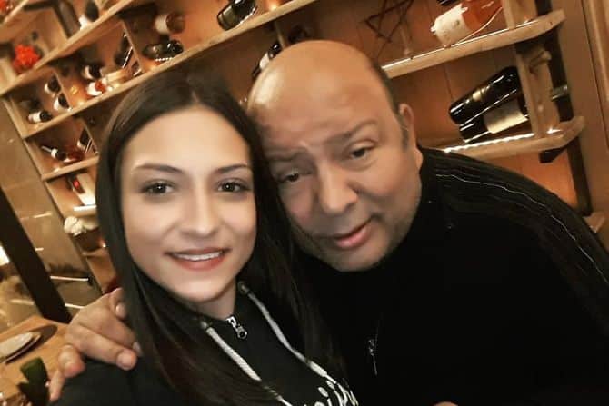 Što se dogodilo sa stanom legendarnog pjevača? Susjedi otkrili sve