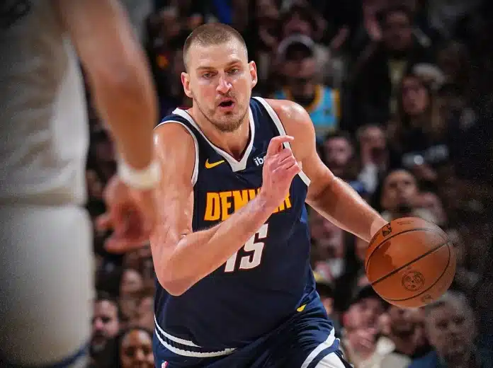NBA: Jokić povijesnim triple-doubleom odveo Denver do 3:2, sezona se