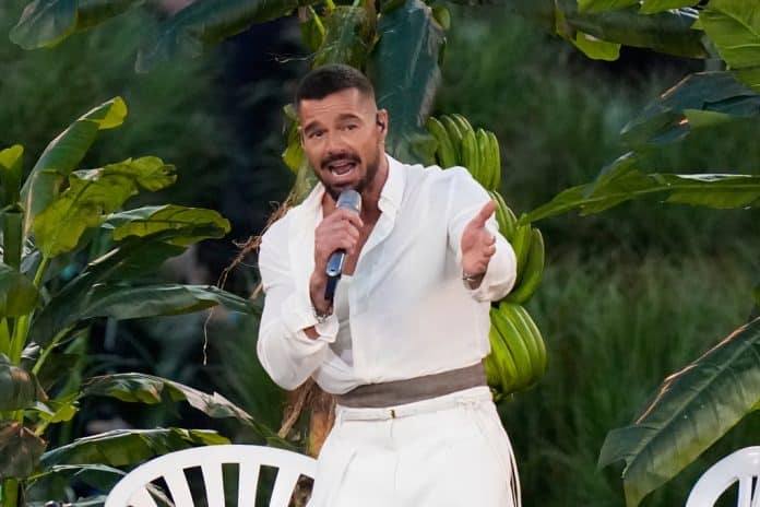 Svi znaju da je Ricky Martin gay, ali jedno pitanje