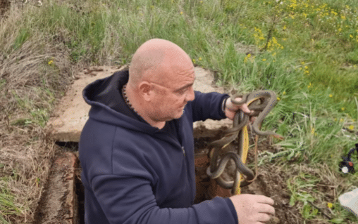 (VIDEO) “Počela je lijepa sezona” Tijekom radova na vodovodu PRONAŠAO