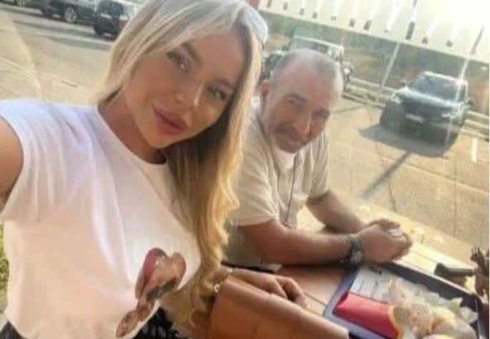 Sedamdesetogodišnjak s kojim je bila Sofija Janićijević prešao na Slađu
