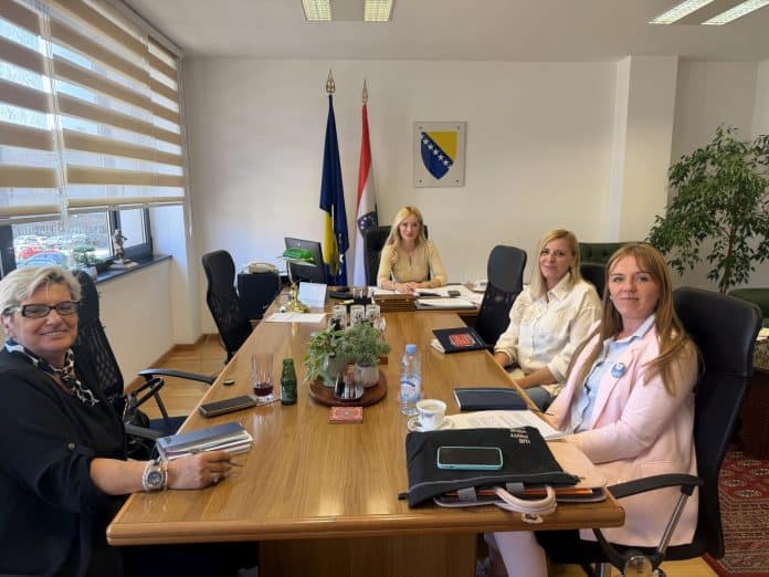 Odrzan20sastanak20s20udruzenjima20pacijenata20u20okviru20inicijative20Glasaj20za20zivot.jp_.jpeg