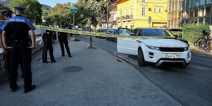 Pucnjava usred Baščaršije: Uhićen 25-godišnjak koji je pucao na nargilanu,