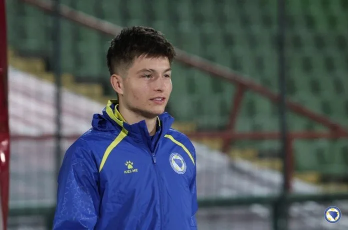 Da se smrzneš: Esmir Bajraktarević poslao snažnu poruku uoči 11.