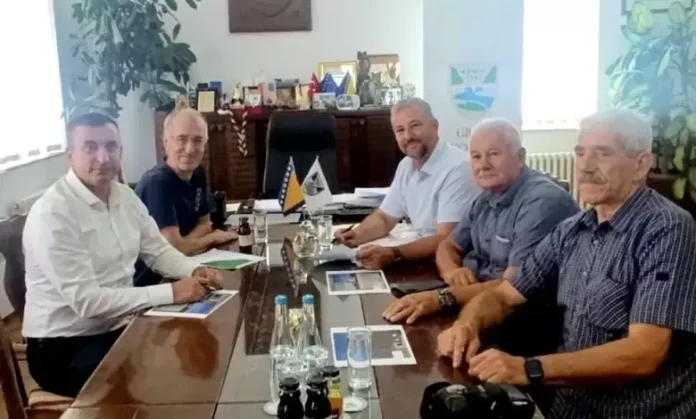 Konjic: Gradonačelnik Osman Ćatić podržao izgradnju monumentalnog spomenika “Ljiljan” na