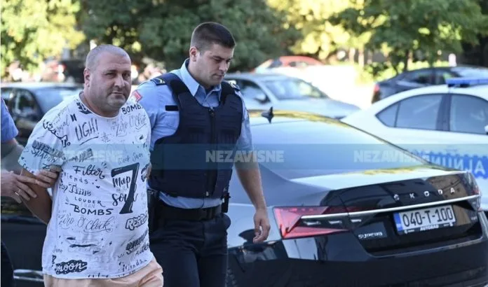 Pred tužiocem osumnjičeni za zaključavanje žene i njenog sina u