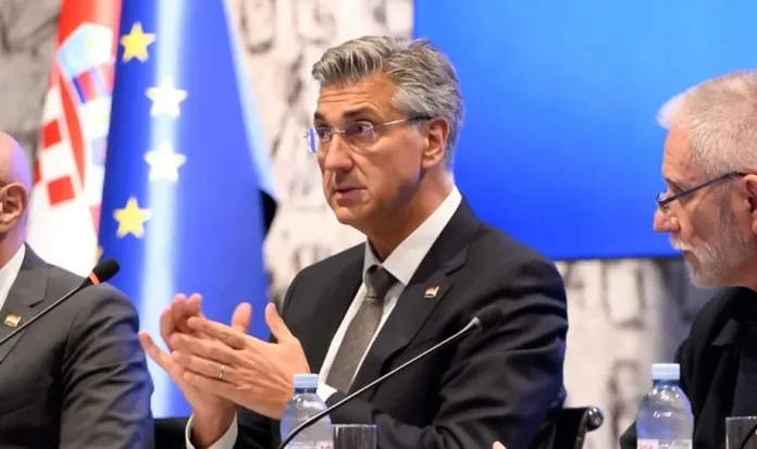 Plenković traži brzu saobraćajnicu do Crne Gore