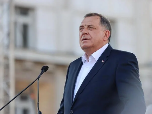 Dodik se “upalio” na Komšićev prijedlog: On je nepoželjan, a