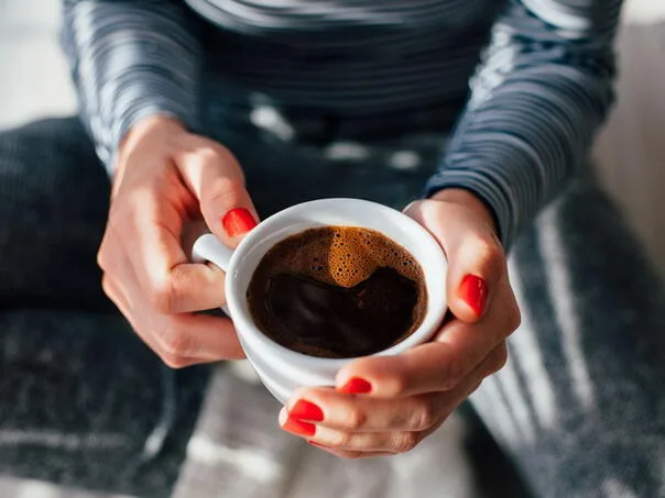 Jutarnja kafa pomaže pri mršavljenju? Kardiolog objasnio kako!