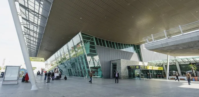 Aerodromi regiona: Tirana ima skoro 50% više putnika od Beograda,